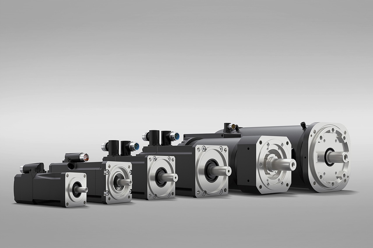 Servo motors 