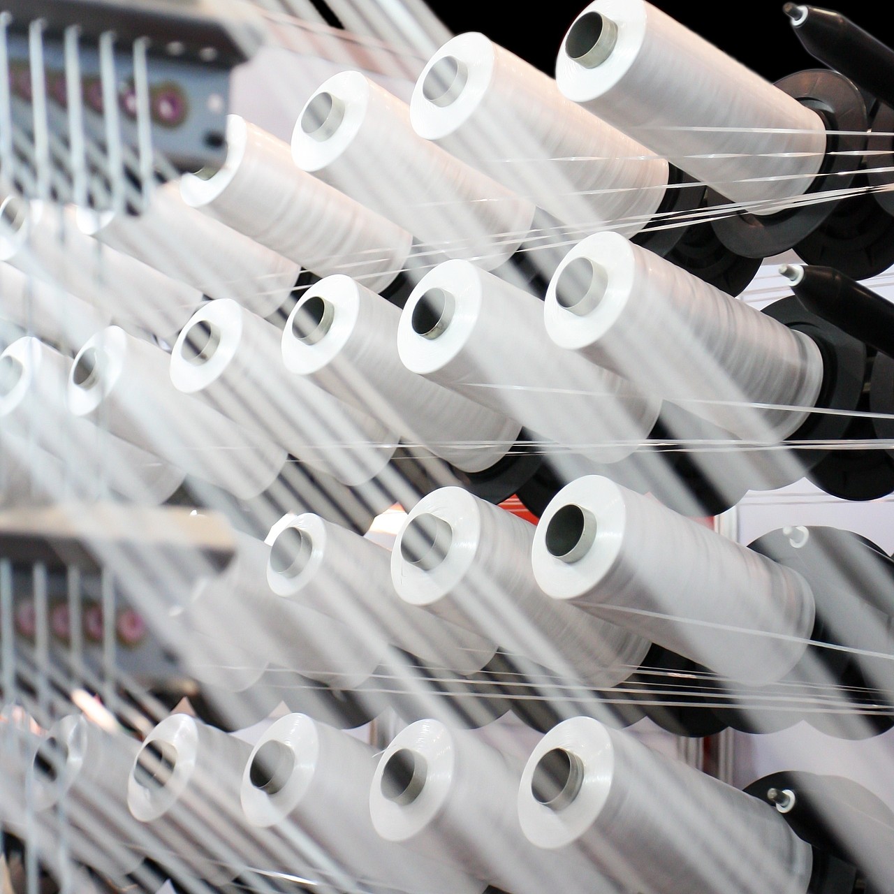 Drive solutions in printing and paper technology